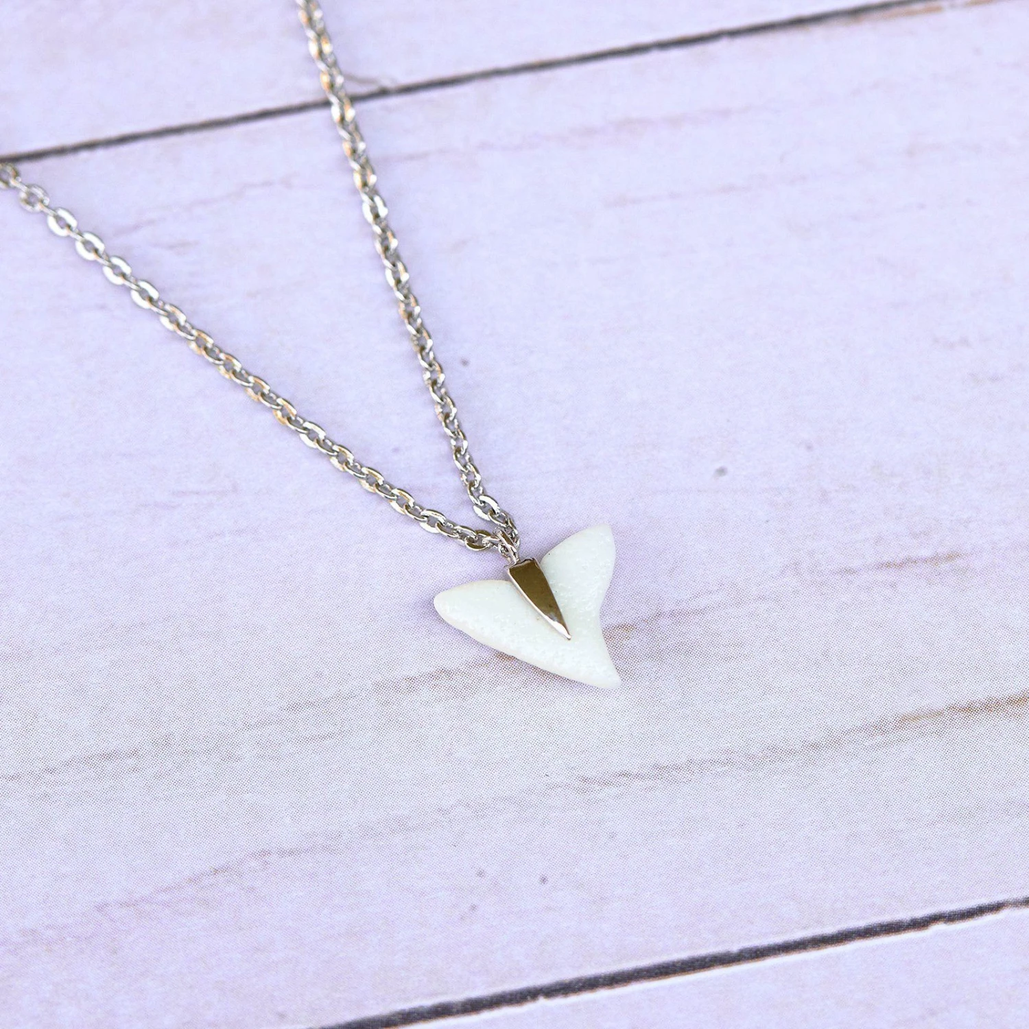 Shark Tooth Pendant Necklace - Image 4
