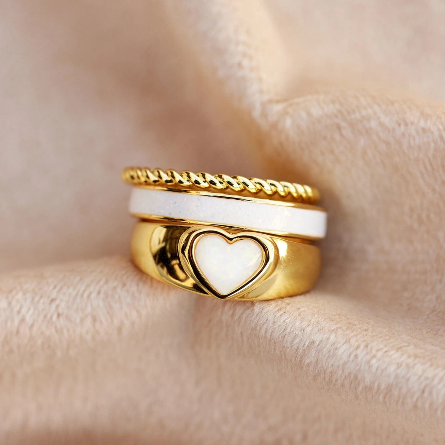 Twisted Love Ring Set - Image 8
