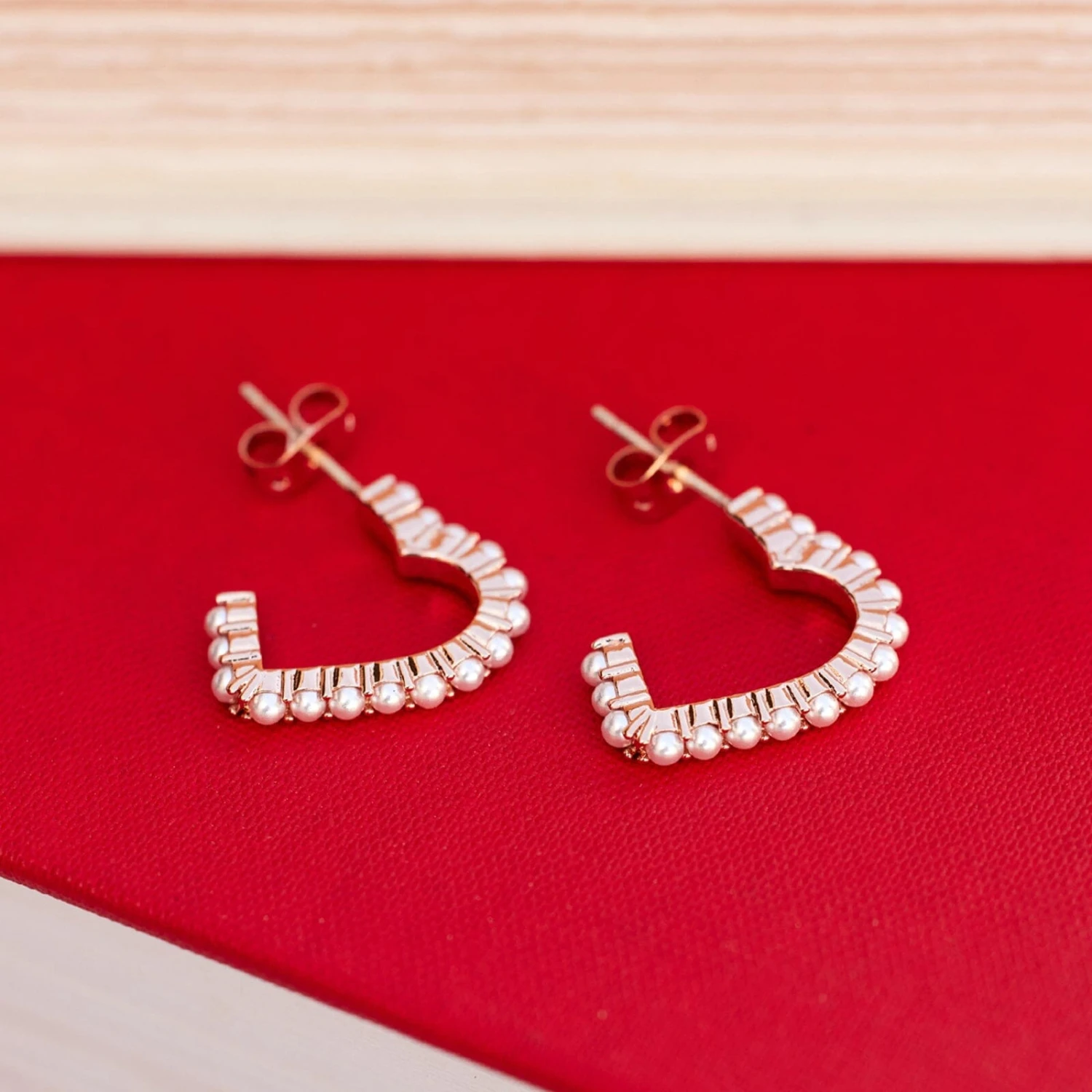 Pavé Pearl Heart Hoop Earrings - Image 4