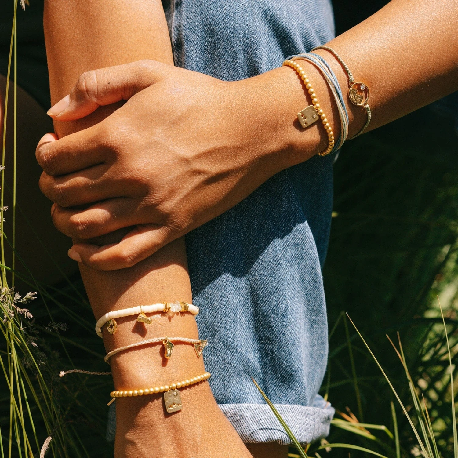 Outdoorsy Gals Metal Bead Stretch Bracelet - Image 9