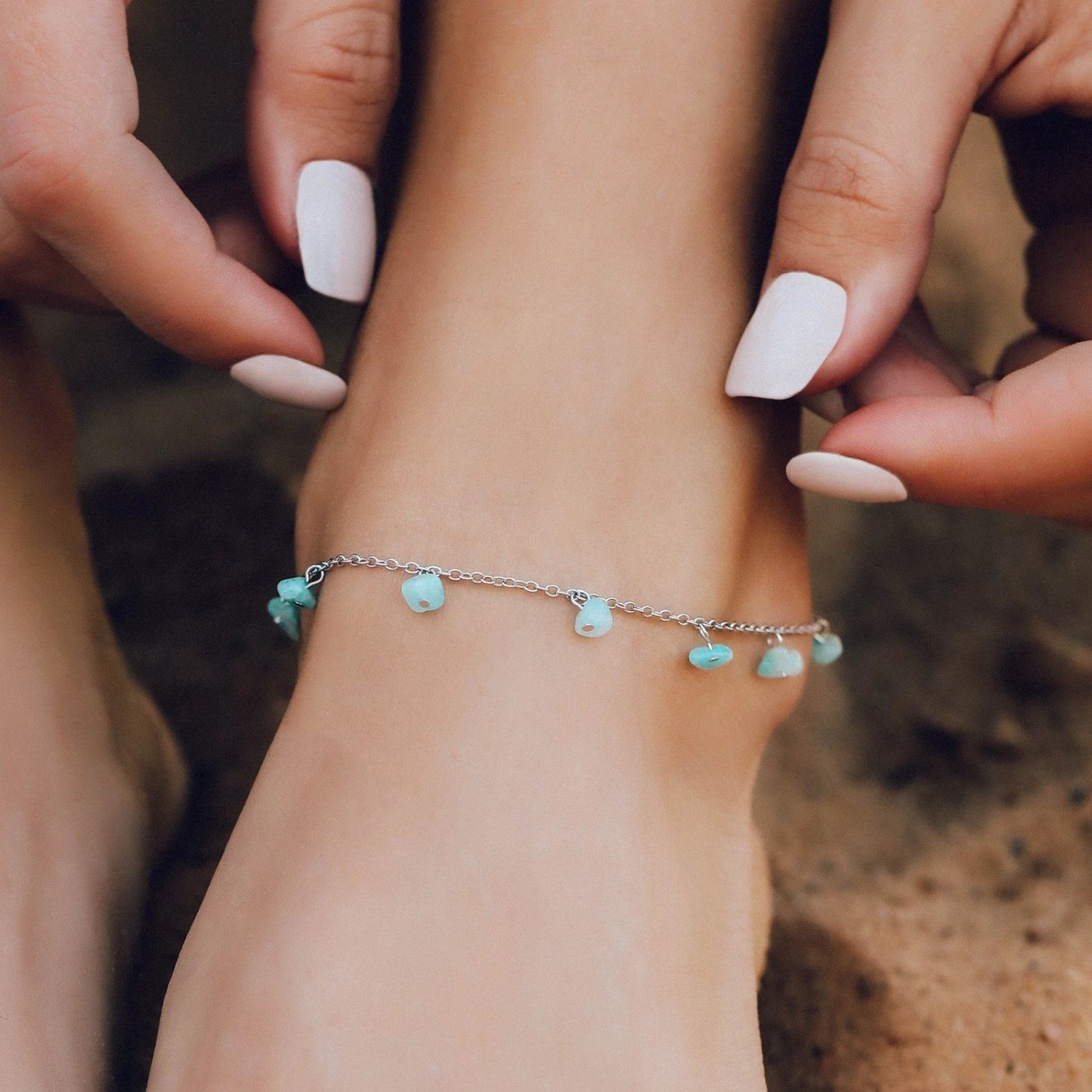 Dangling Gem Chain Anklet - Image 3