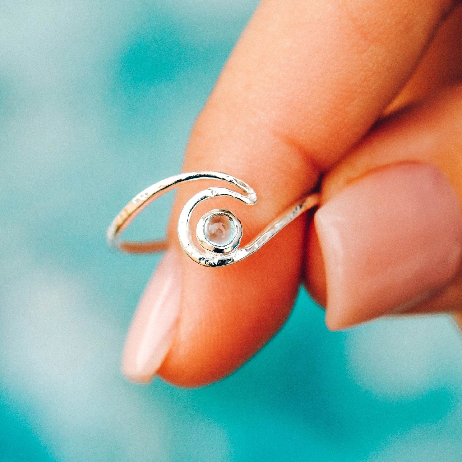 Shimmering Wave Ring - Image 2