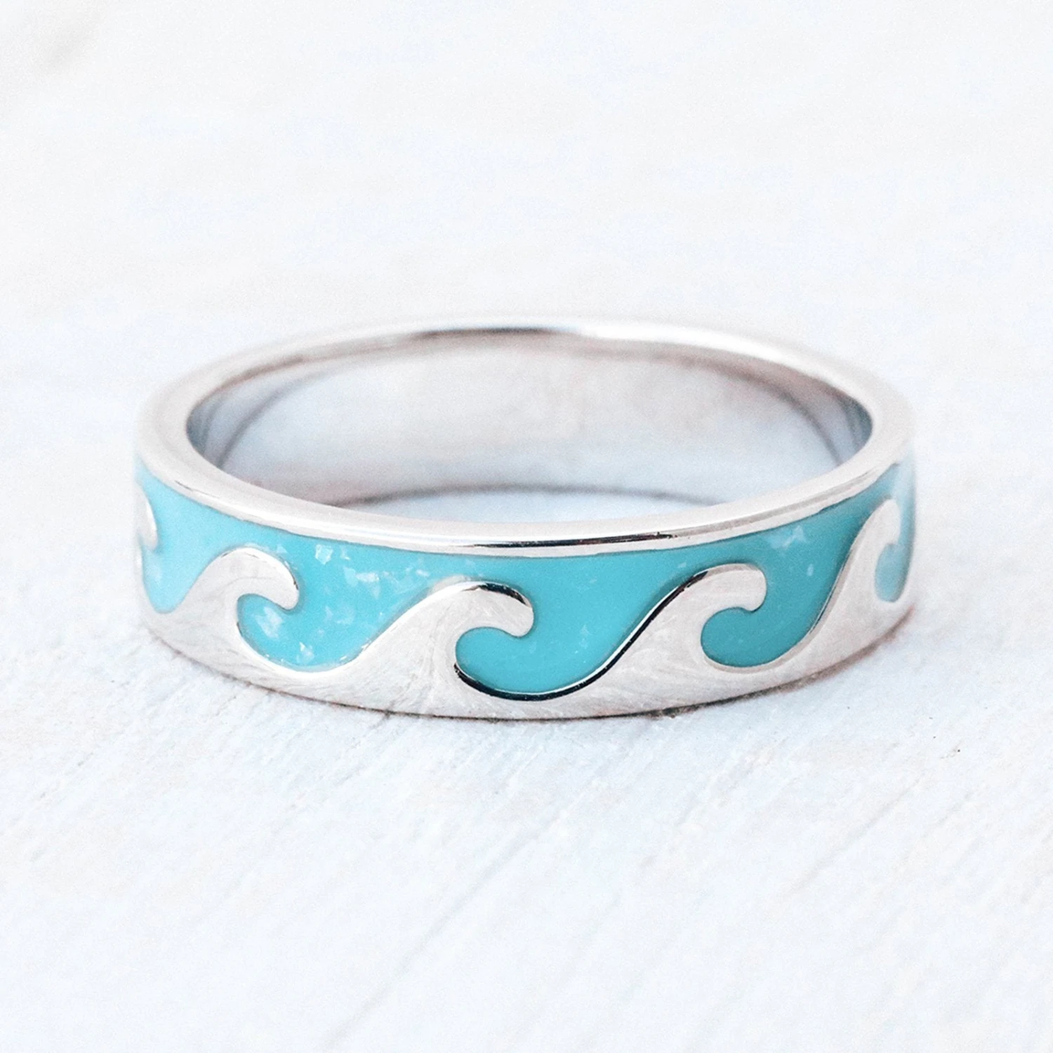 Reversible Enamel Wave Ring - Image 9