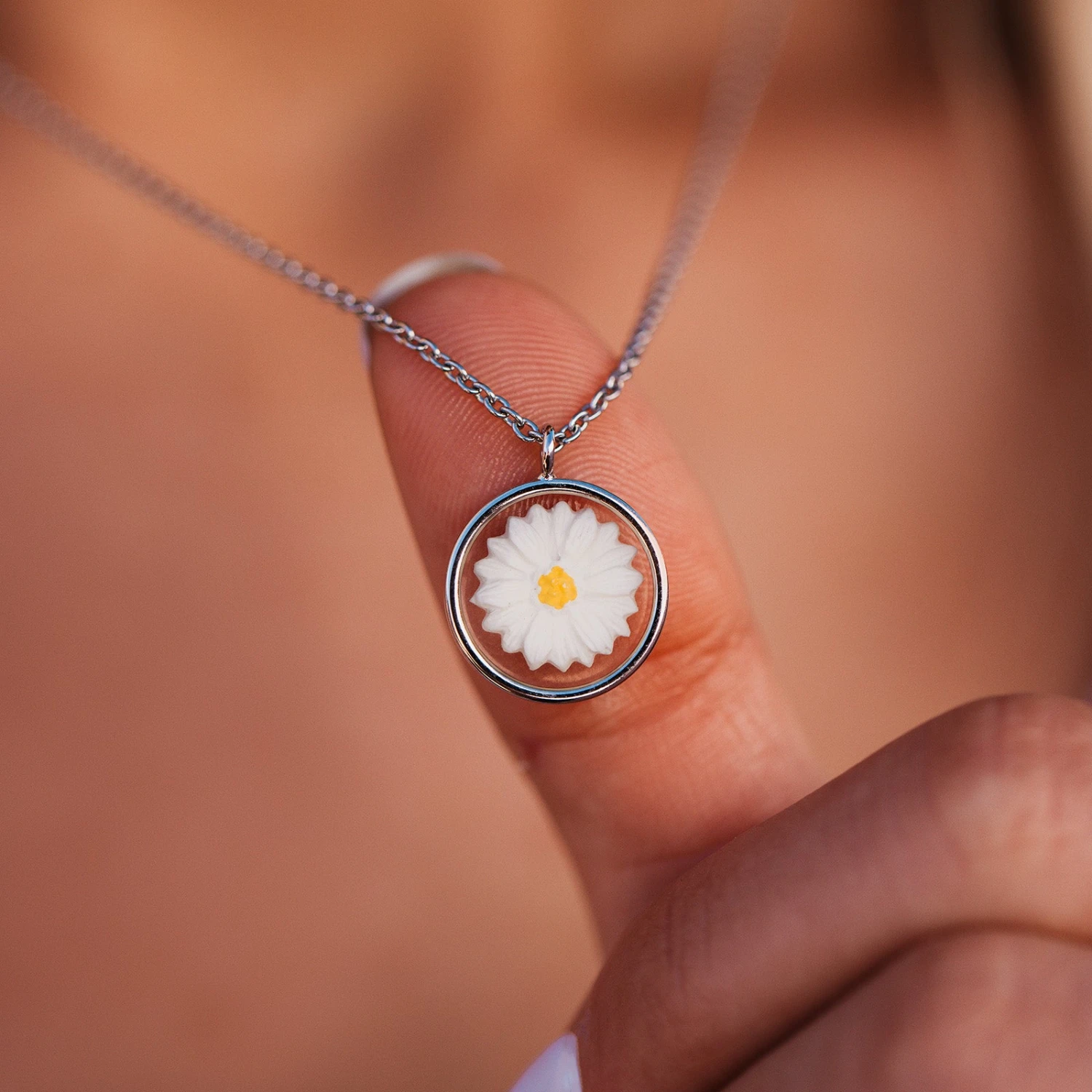Meadow Pendant Necklace - Image 3